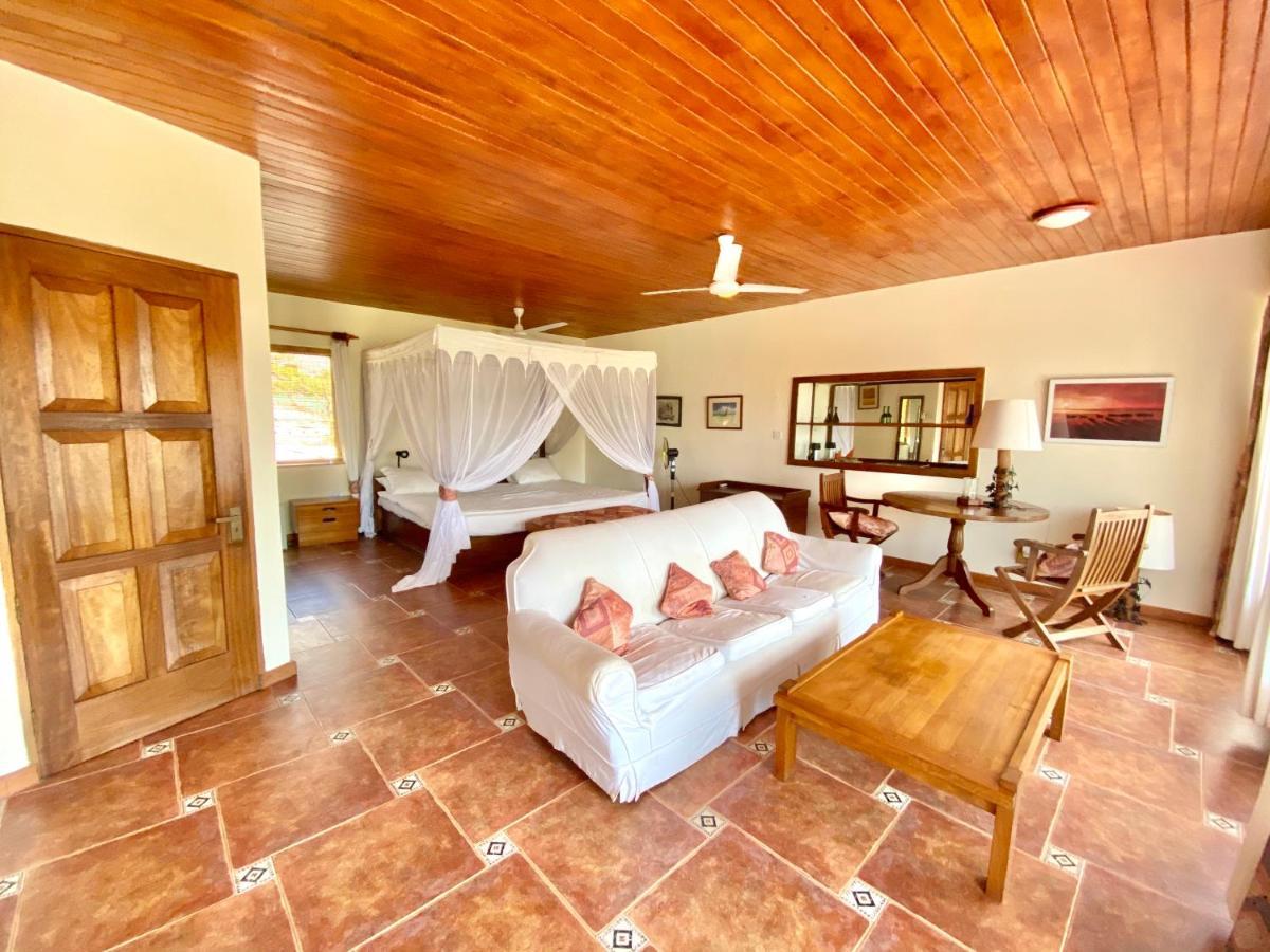 Flamboyant Diani Bed and breakfast
