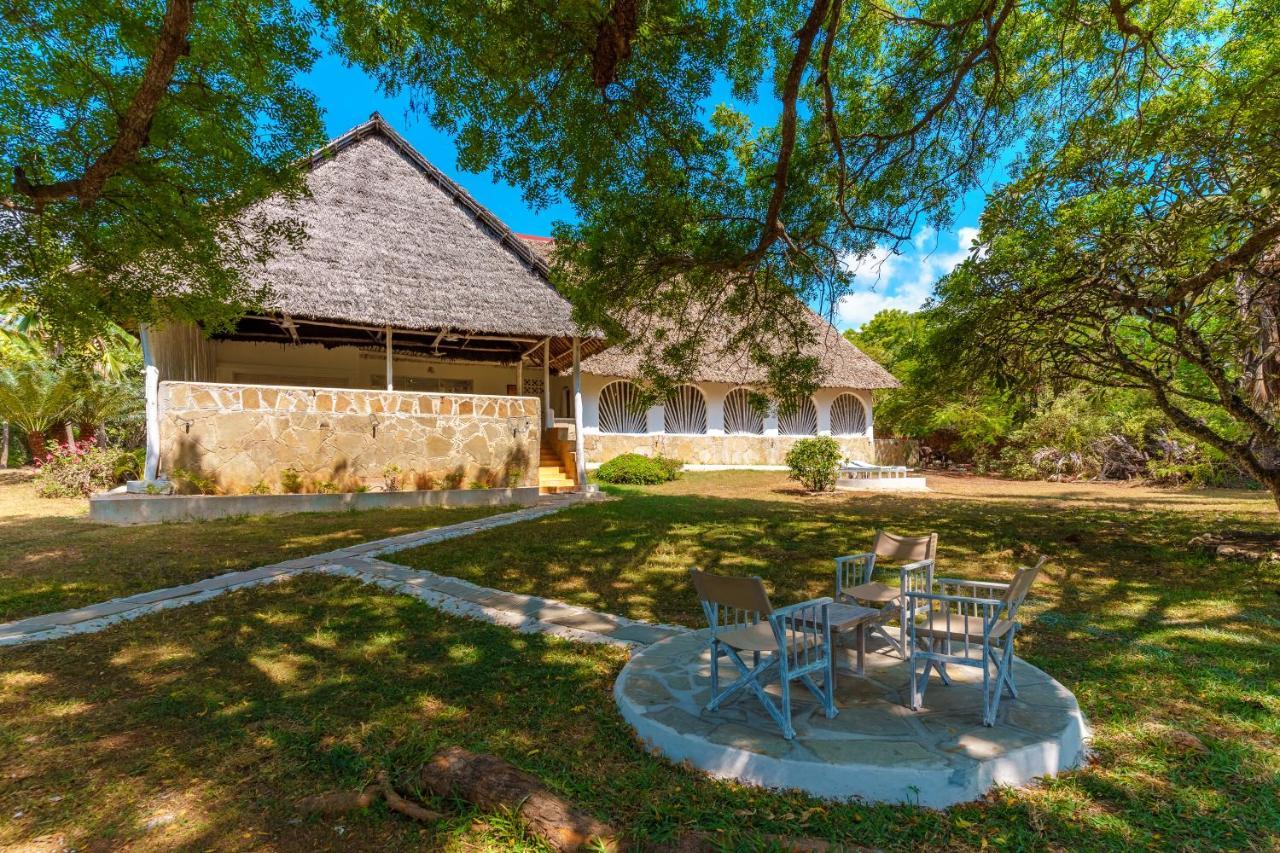 Bed and breakfast Flamboyant Diani